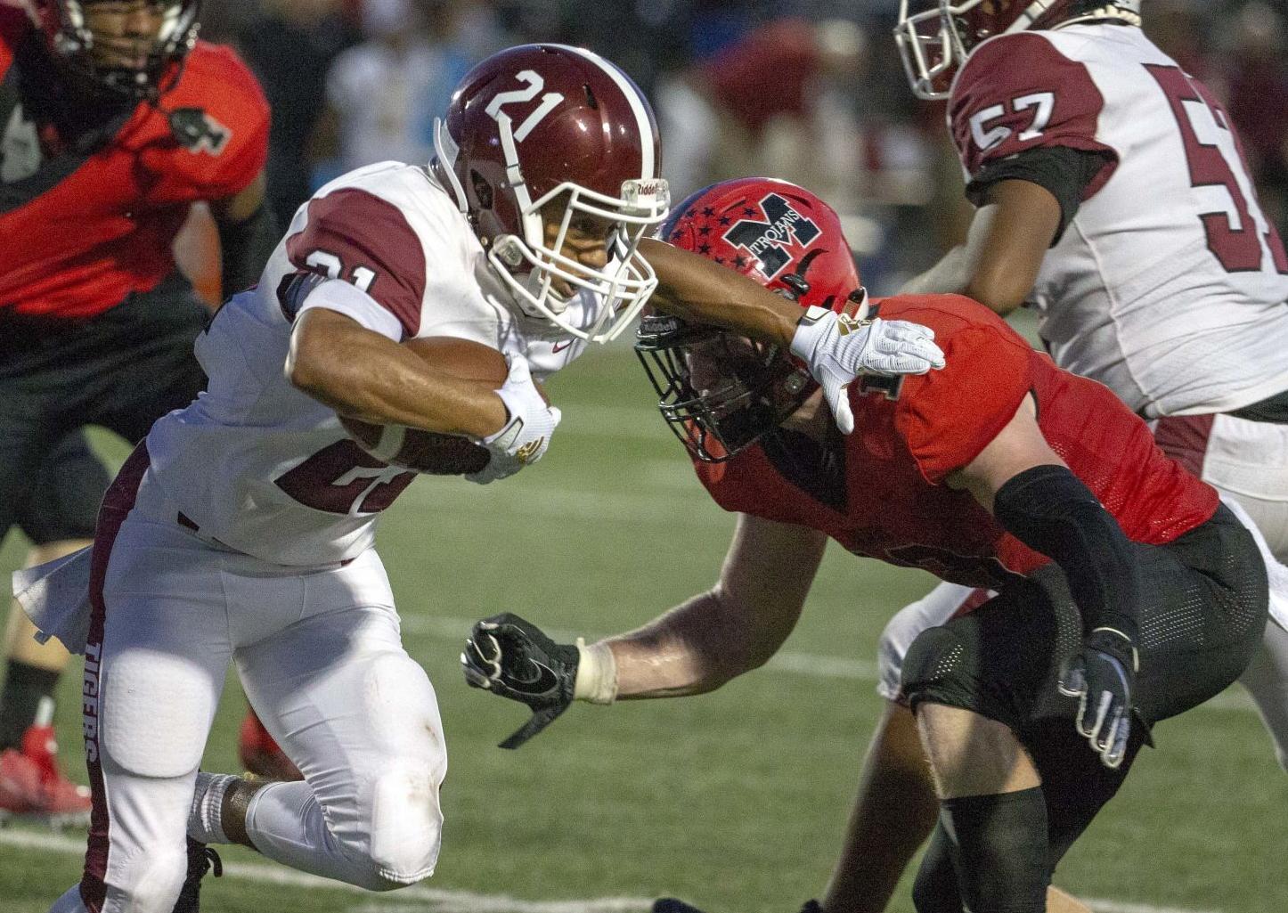 Muscle Shoals, Deshler alter football schedules due to COVID-19